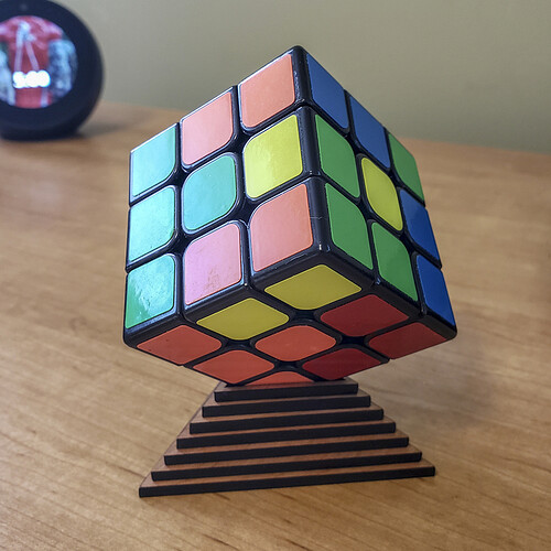 Rubix_Cube_Stand-2
