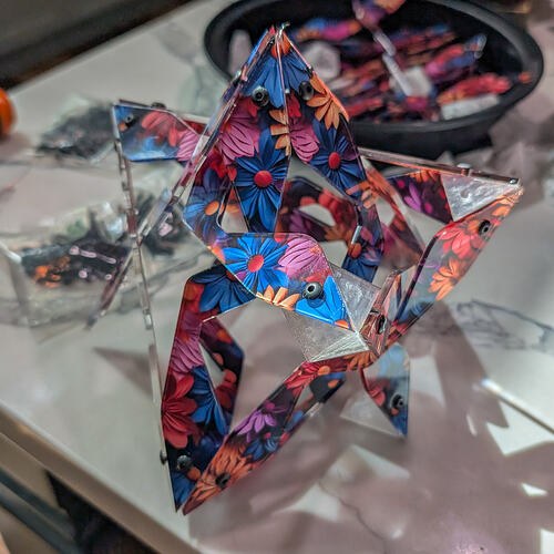 Topo Medial Rhombic Triacontahedron-18