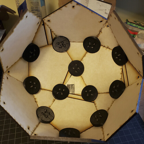 Isocidoecahedron-prototype-100