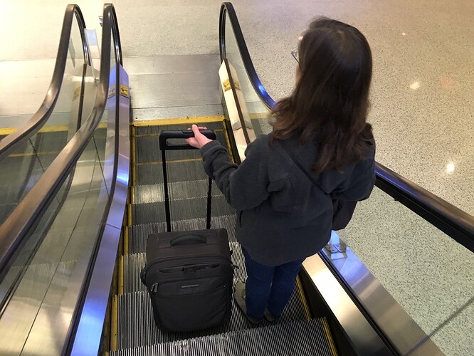 957B905C-5E5E-470E-B6EC-92C262B18EA6_1_105_c