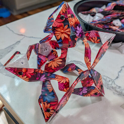 Topo Medial Rhombic Triacontahedron-17