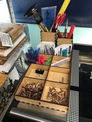 Glowforge tray large with pencil and tool holders
