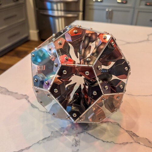 Pentagonal Icositetrahedron-101